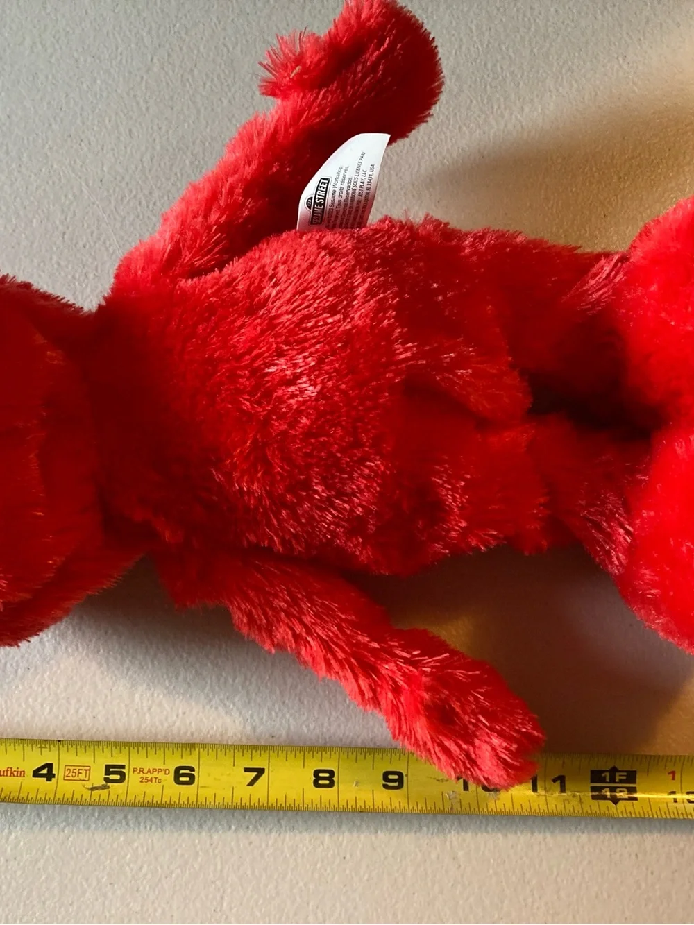 Sesame Street Elmo Battery Powered Red Plush Animal Toy 14” Tall “Elmo Slide”